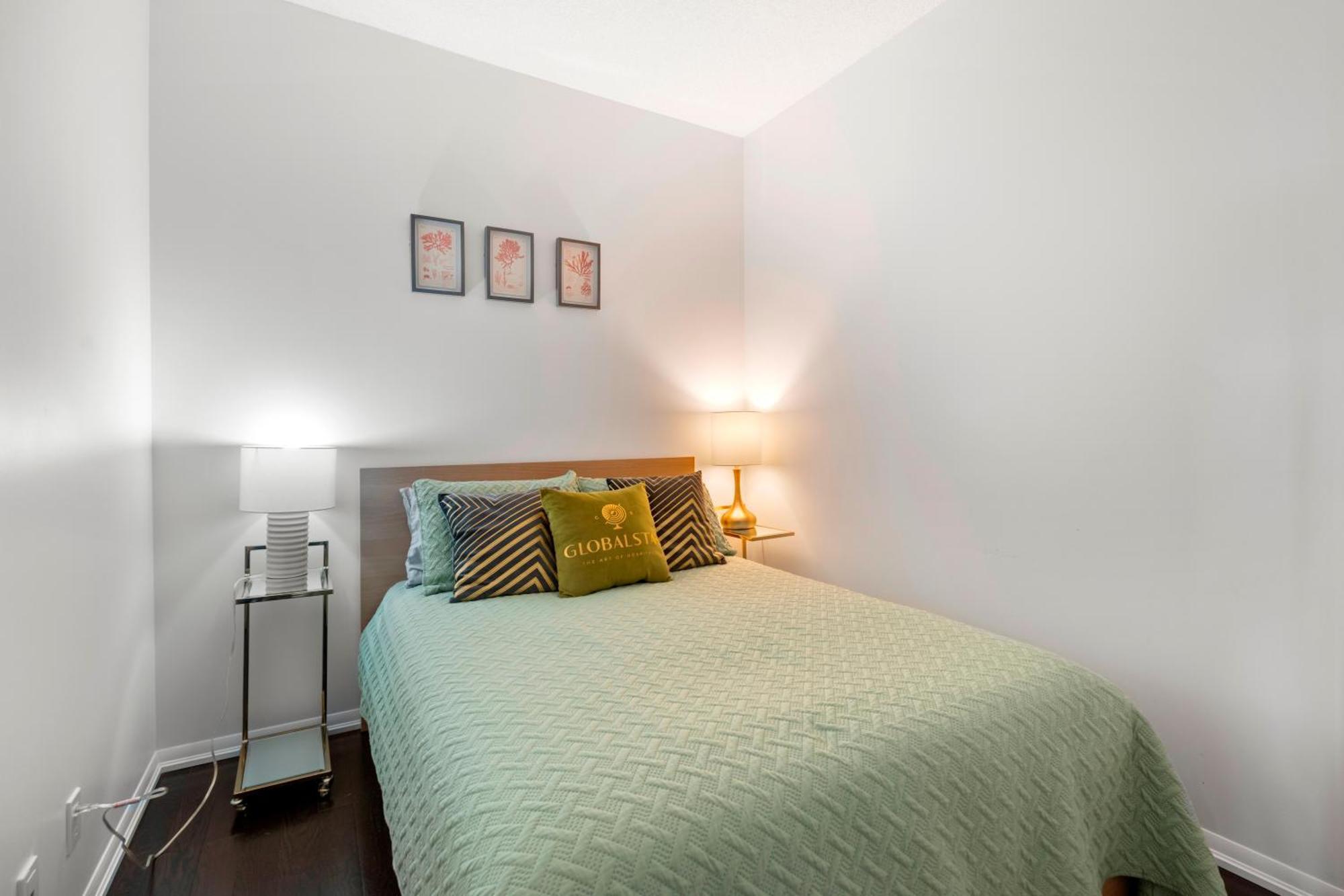 Globalstay. Burano Condos In Downtown Toronto Luaran gambar